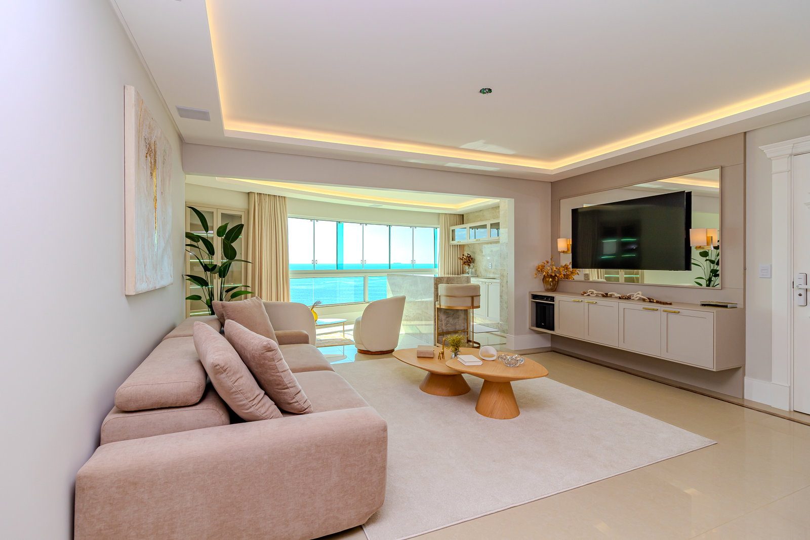 Apartamento 166 m² · Barra Sul