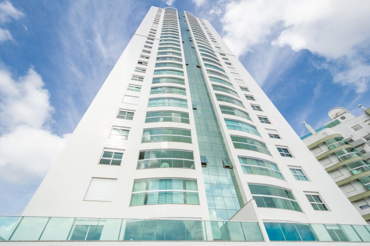 Apartamento 283 m² · Bairro Fazenda