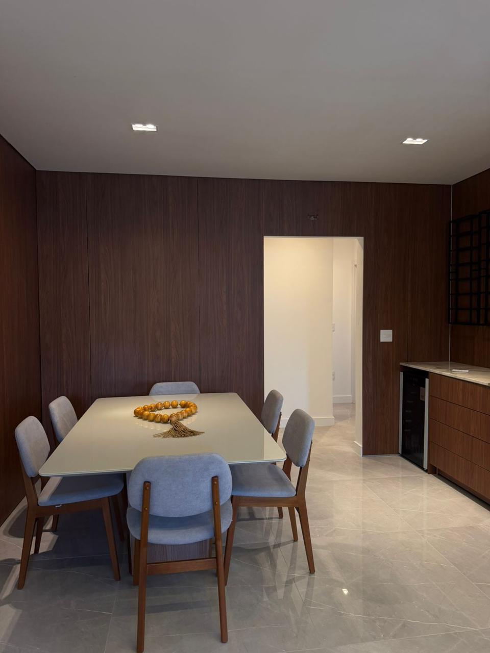 Apartamento 3 suítes · Barra Sul