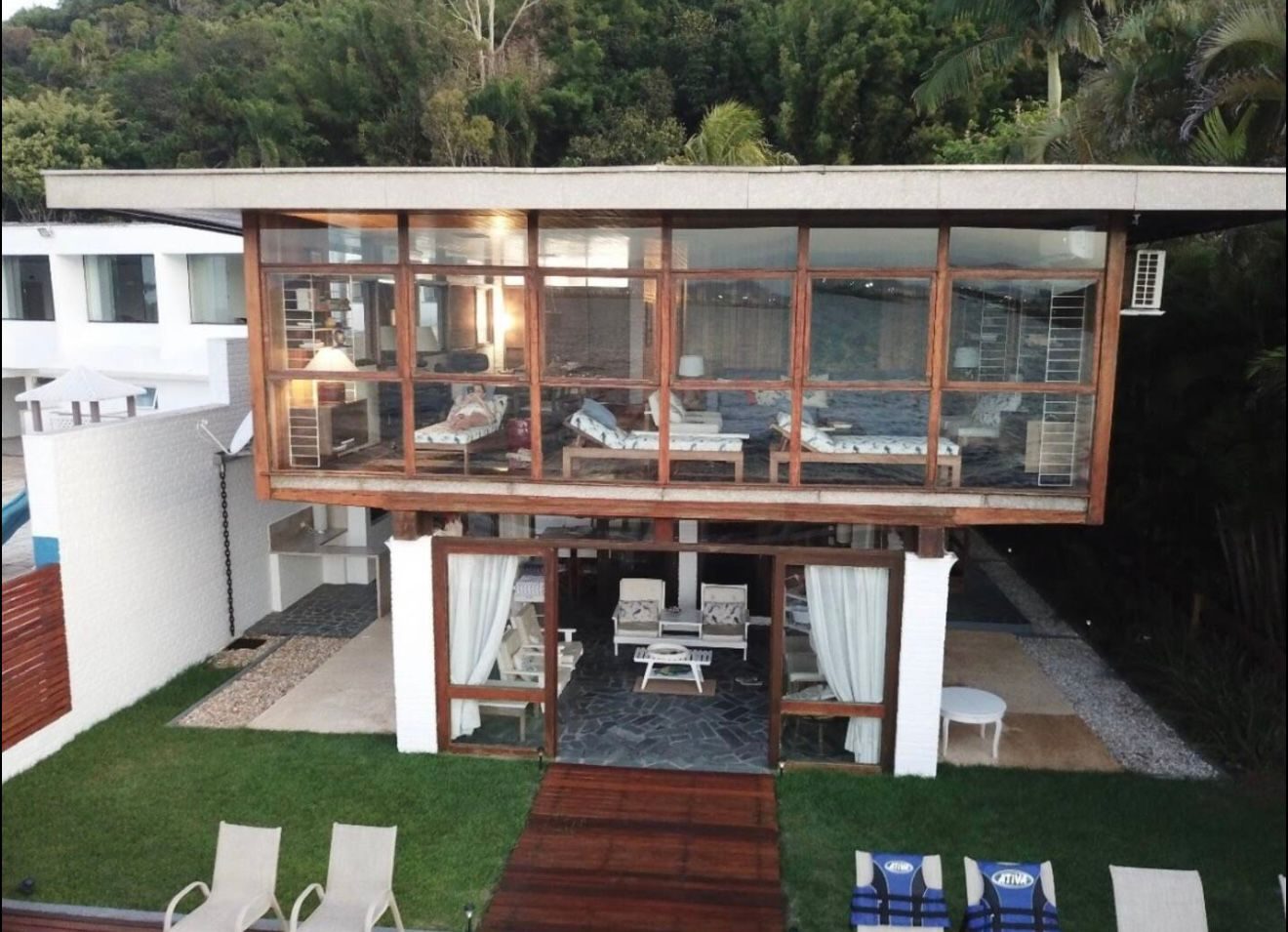 Casa 300 m² · Cabeçudas