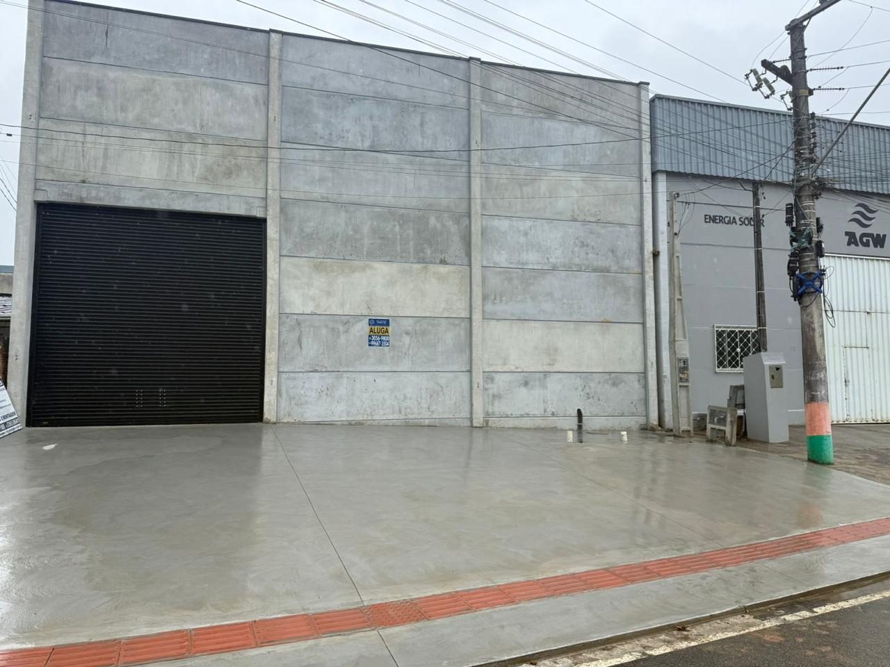 Galpão 240 m² · Várzea do Ranchinho