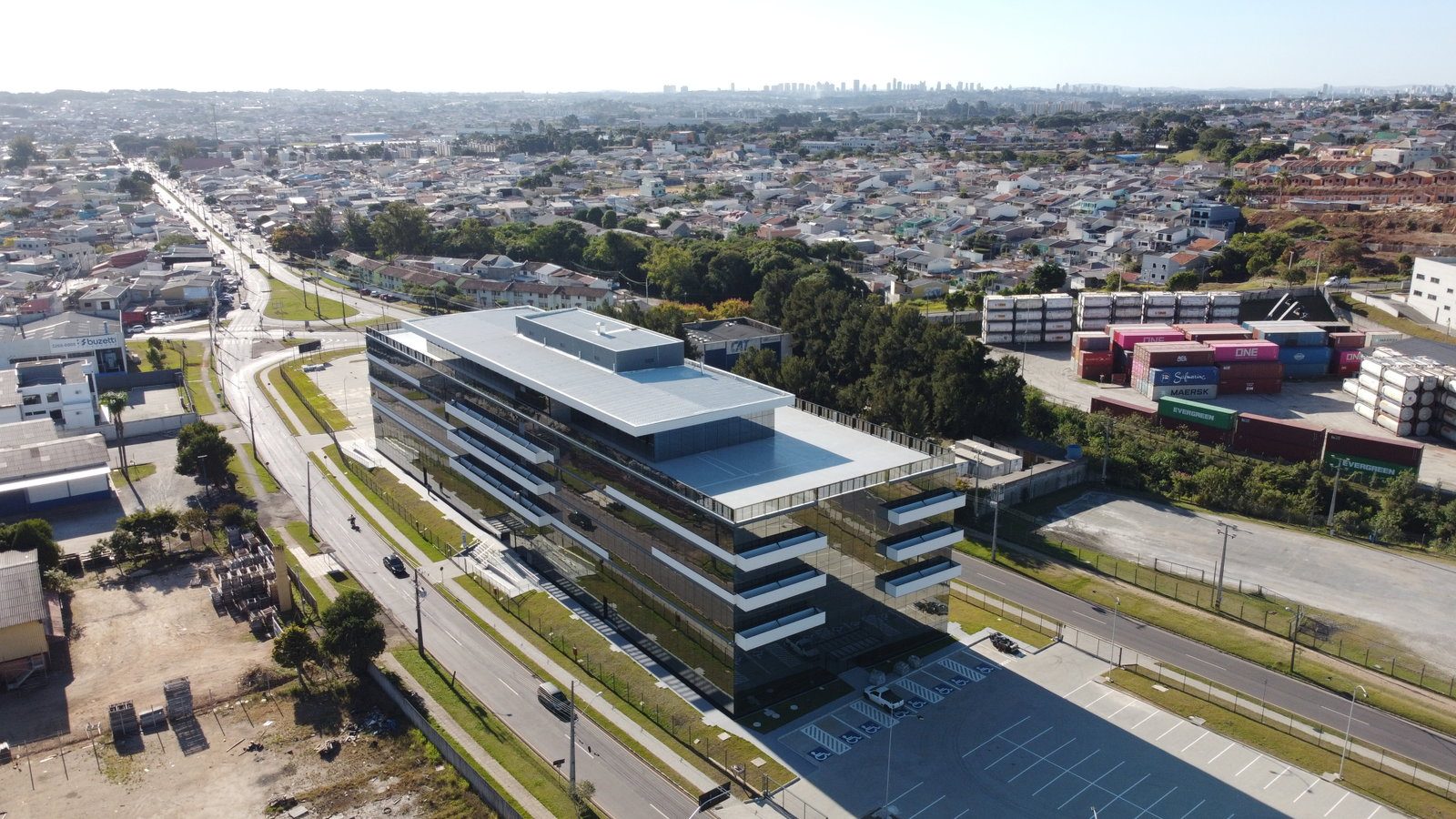 Sala comercial 1441 m²