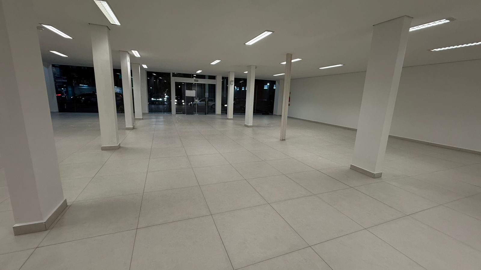 Sala comercial 477 m² · Centro